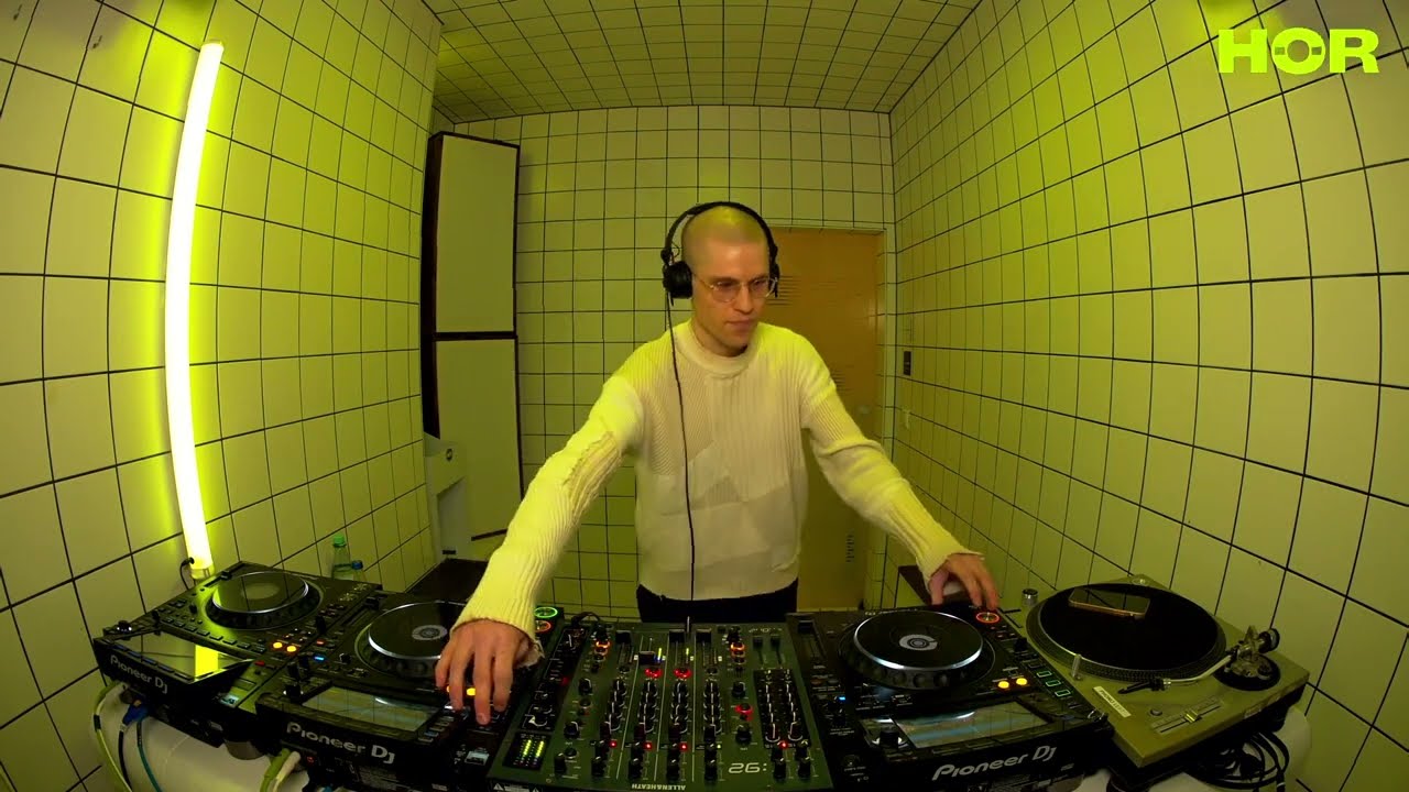 DJ Mantis | H&Ouml;R - Mar 17 / 2023