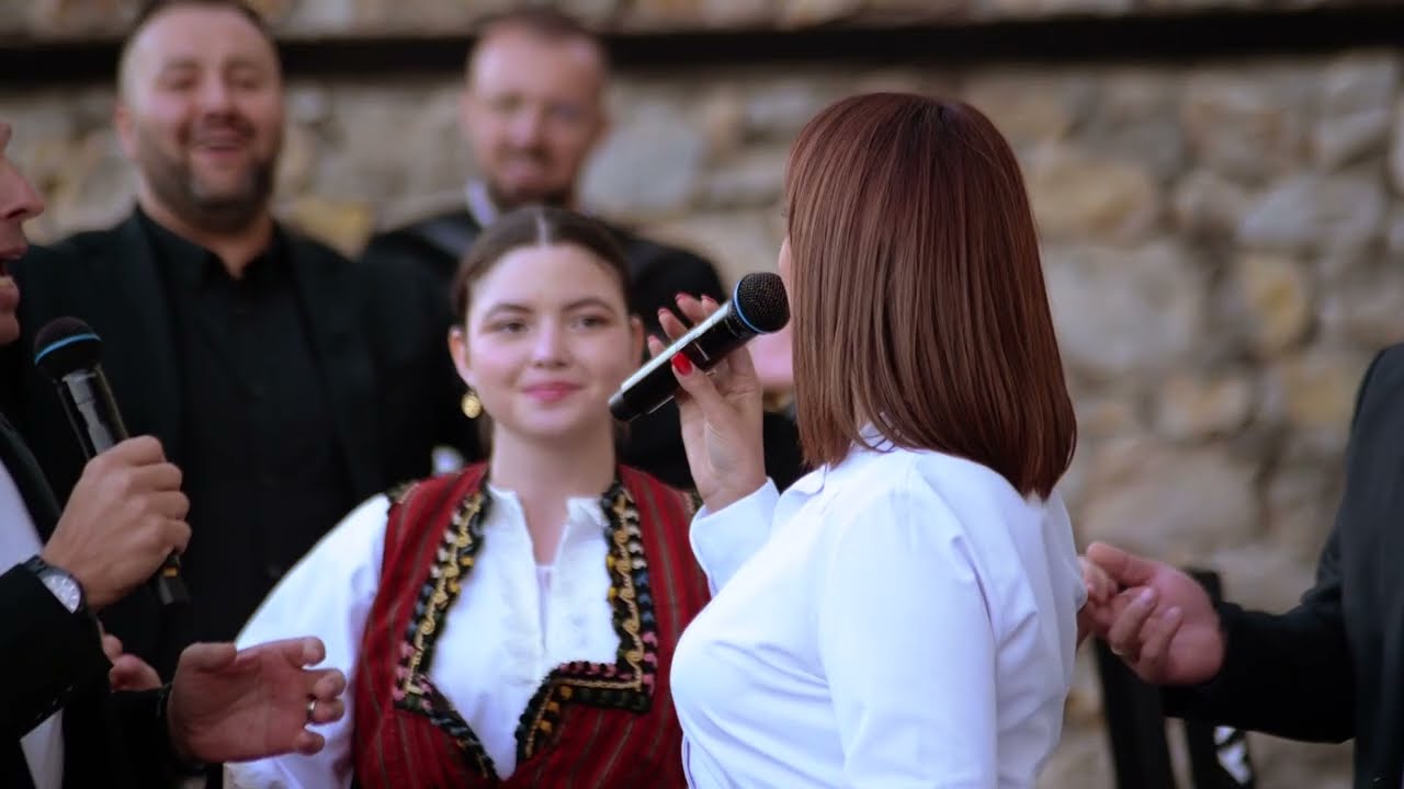 Tatjana Lazarevska, Marjan Kocev, Aneta Ljumakovska i Grupa Kruna - Za mnogu godini Makedonci