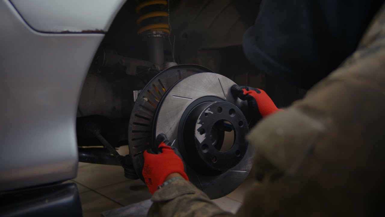 No Words. Just Pure RX-7 Wrenching. (EBC Brakes + Cusco Sway Bar) ASMR
