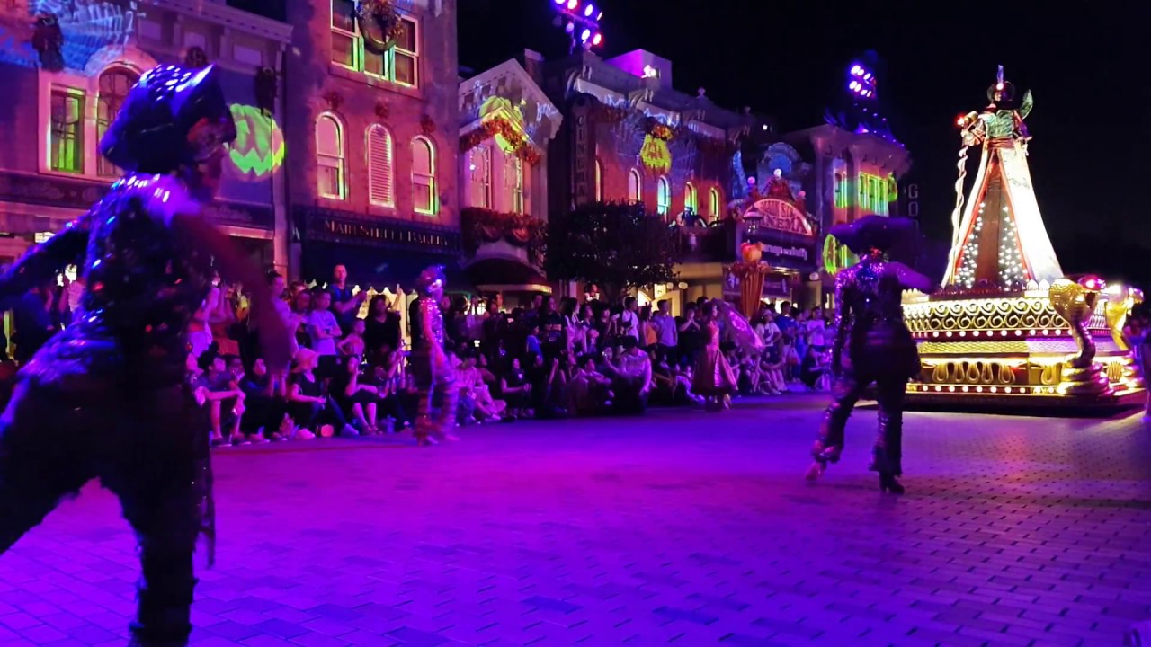 Hong Kong Disneyland - Halloween Parade Villains Night Out! Chapter 3
