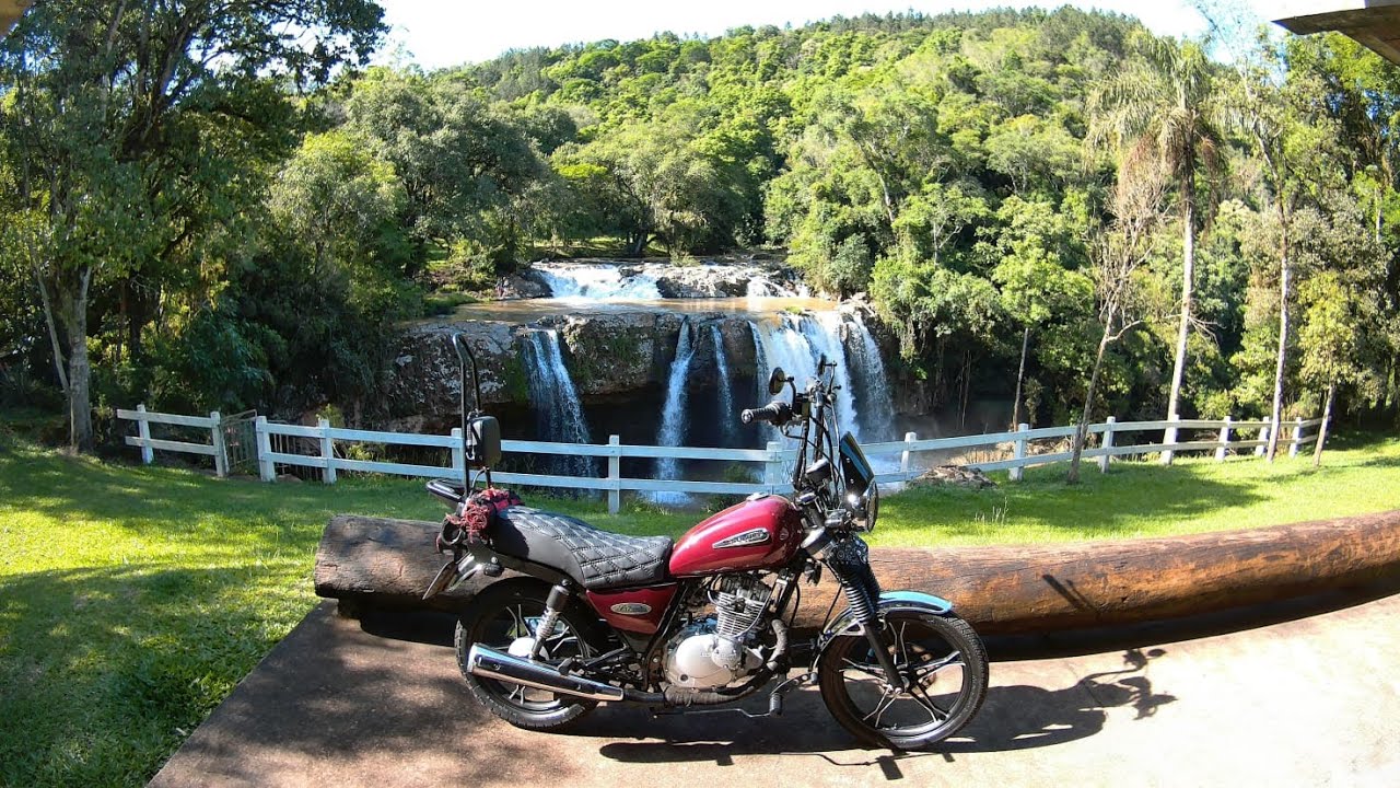 DE MOTO VISITAR ESSE LUGAR INCR&Iacute;VEL no Oeste Catarinense - Interior de Descanso/SC