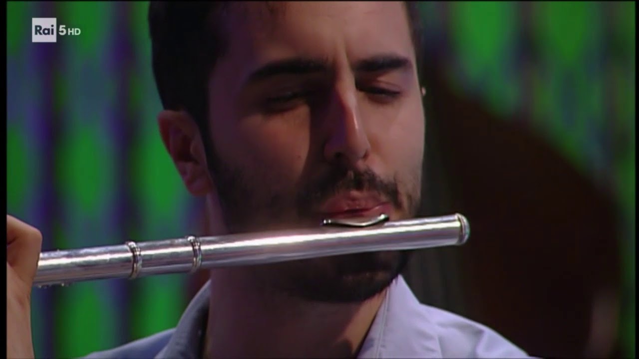 Pino Donaggio- Carrie Theme ( Nessun Dorma Rai 5)