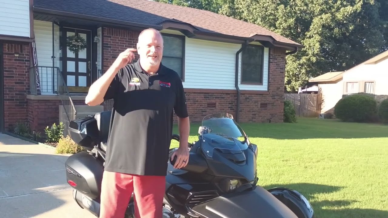 2024 Can-Am Spyder F3 Limited First Look