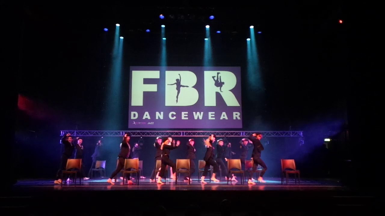 Fit by Rox - High 5! Dansshow in theater Gooiland