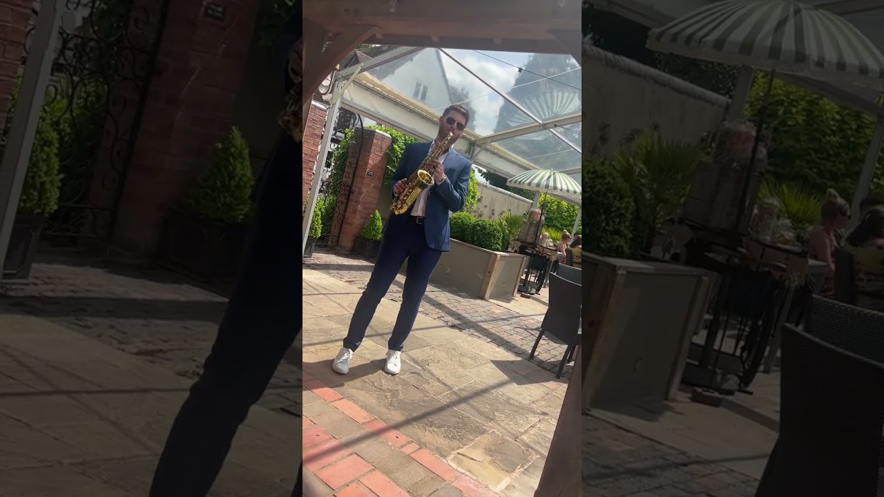 9 to 5 - Dolly Parton | James Sax at Redhouse Barn, Worcestershire 