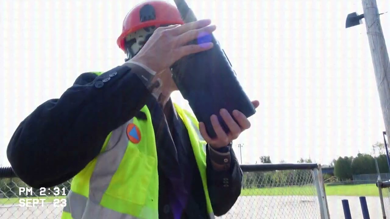 Baofeng Walkie Talkie (MTV style)