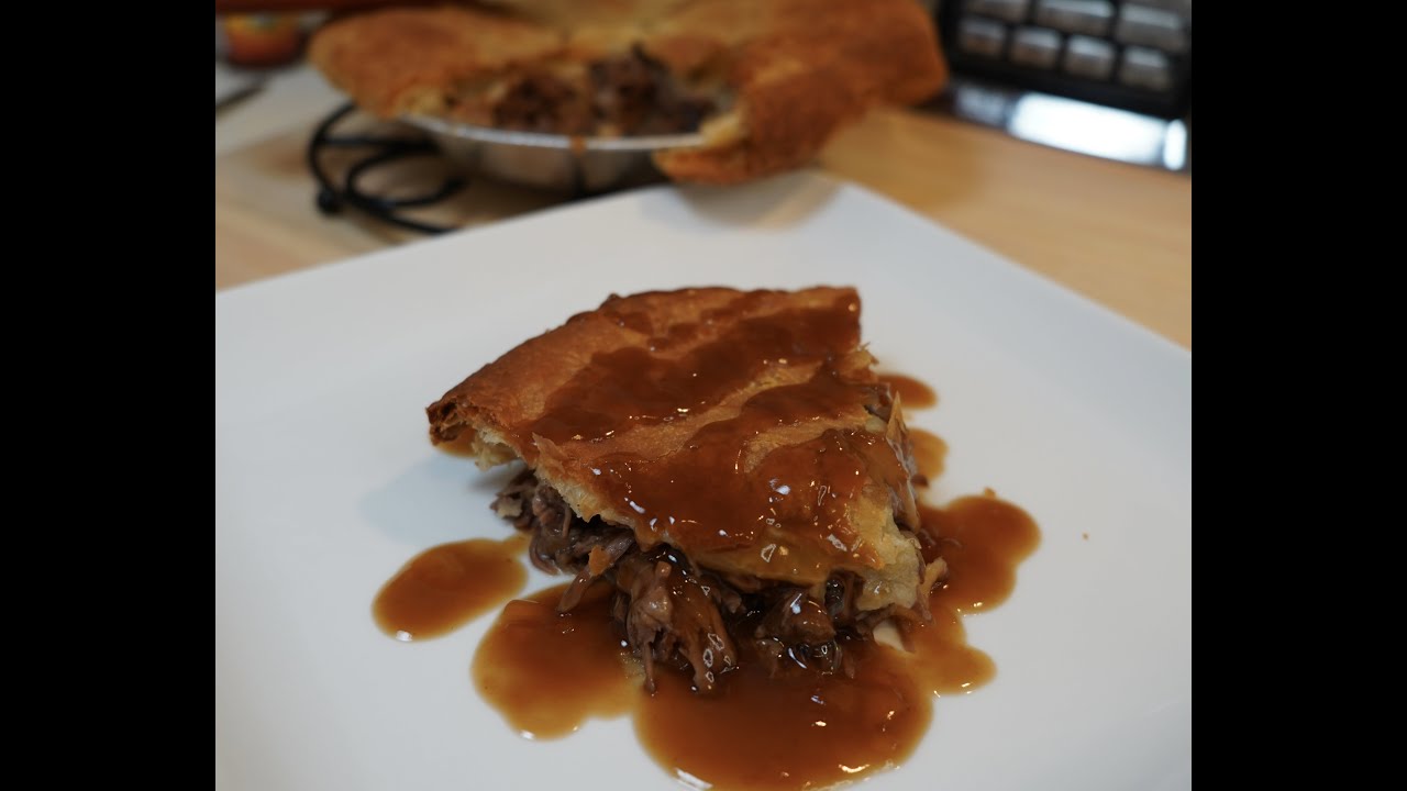 British Steak & Ale Pie with Beef Onion Ale Gravy