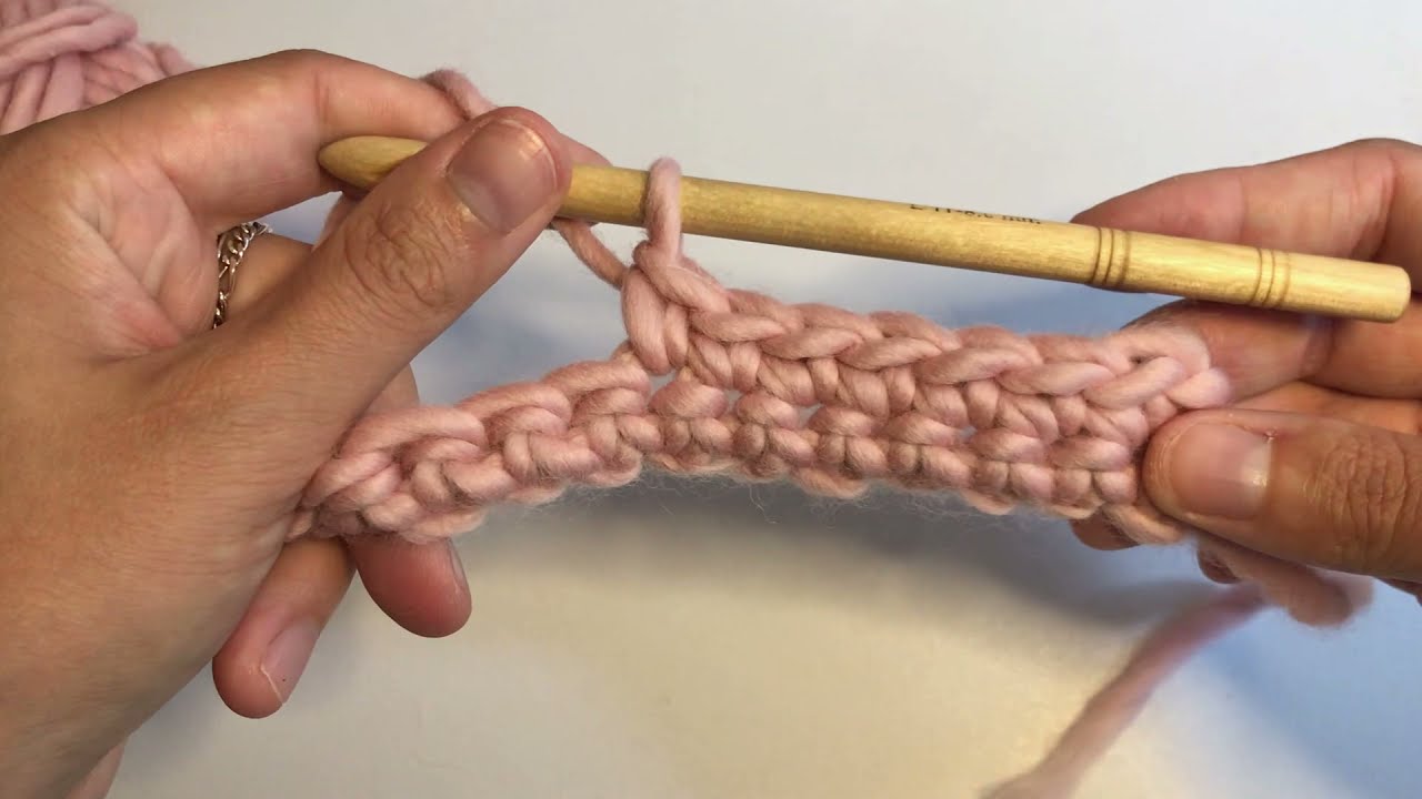 Intro To Crochet: Single Crochet - Third Piece Tutorials