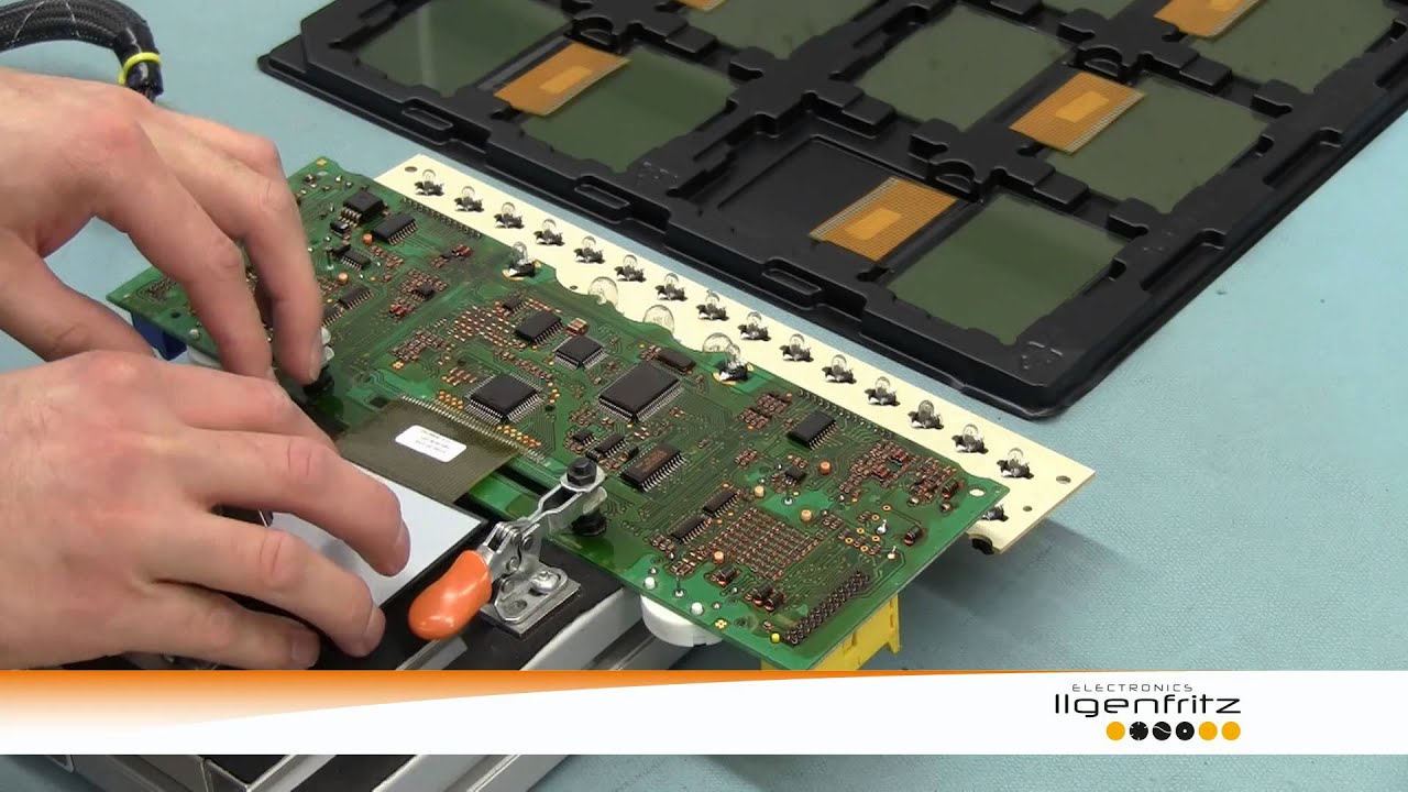 Professional repair of John Deere dashboards