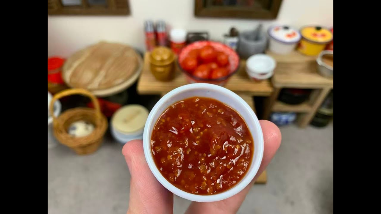 Chinese Tomato Sauce | Xihongshi Jiang | Miniature Tiny Cooking