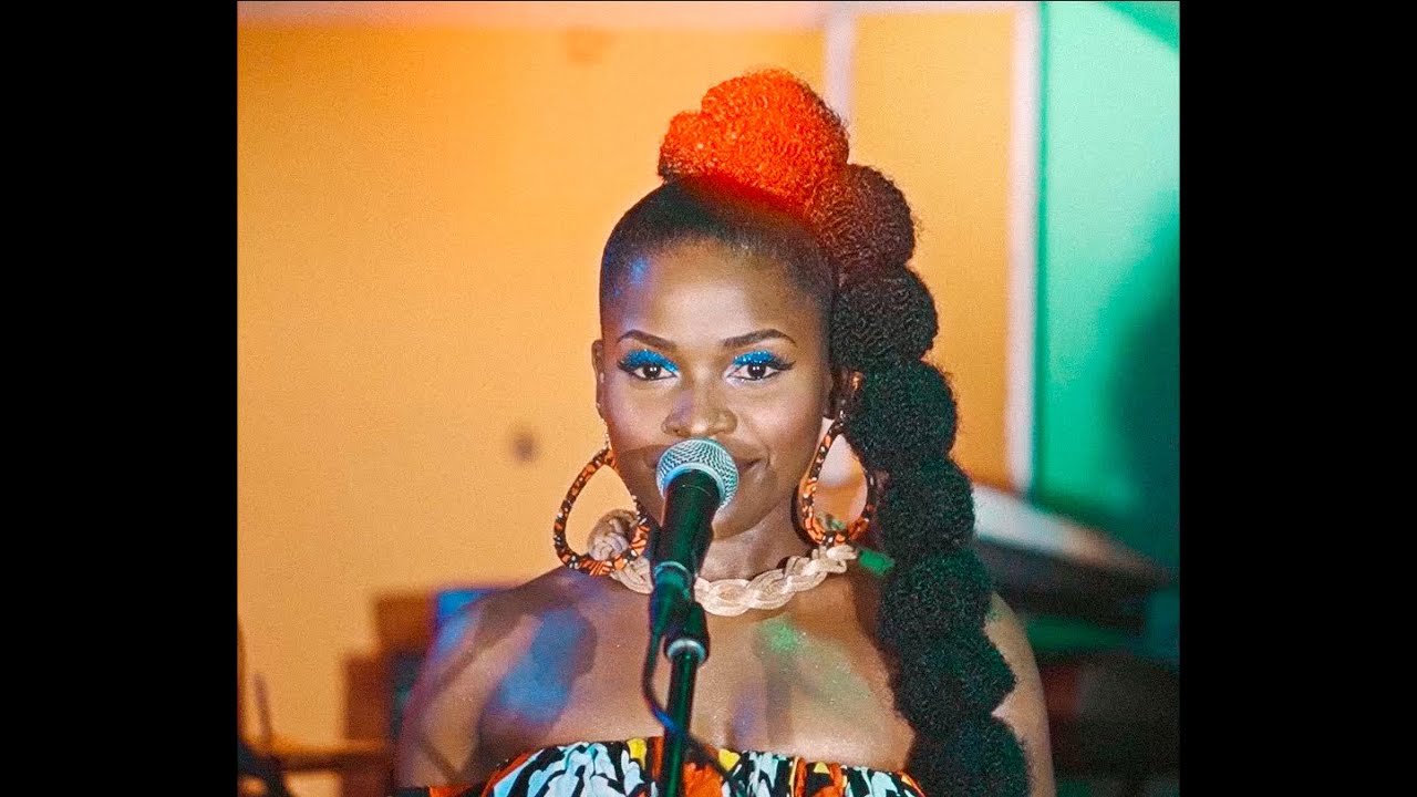 Reniss - Commando (Official Video)
