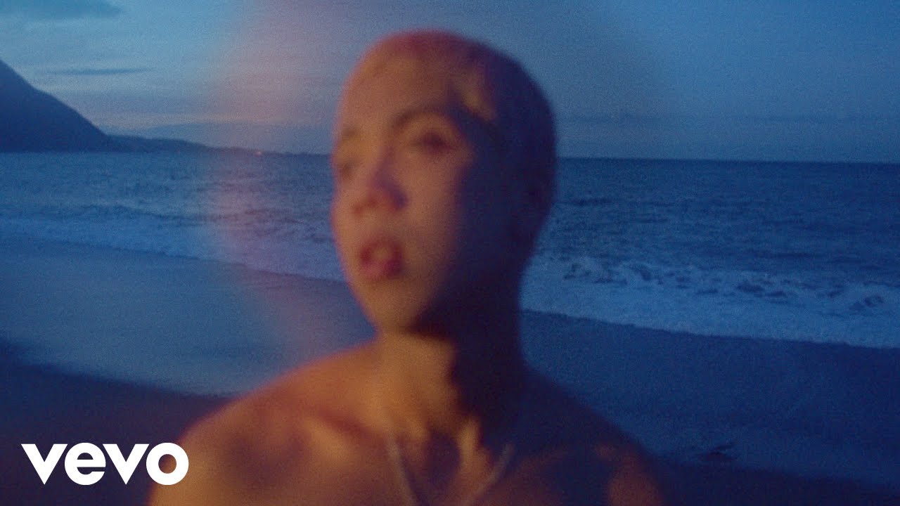 Fern. - DREAMWALKER (Official Music Video)