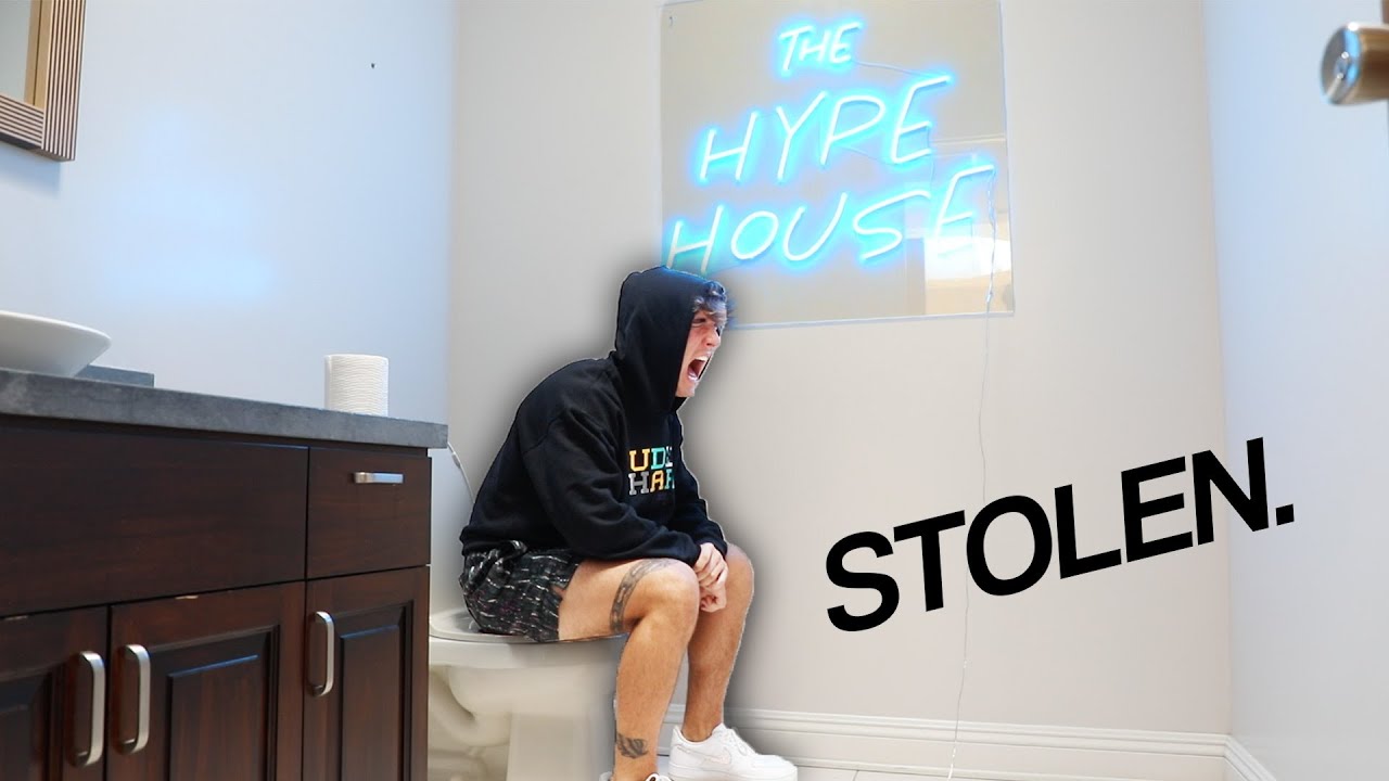 We stole the Hype House Sign