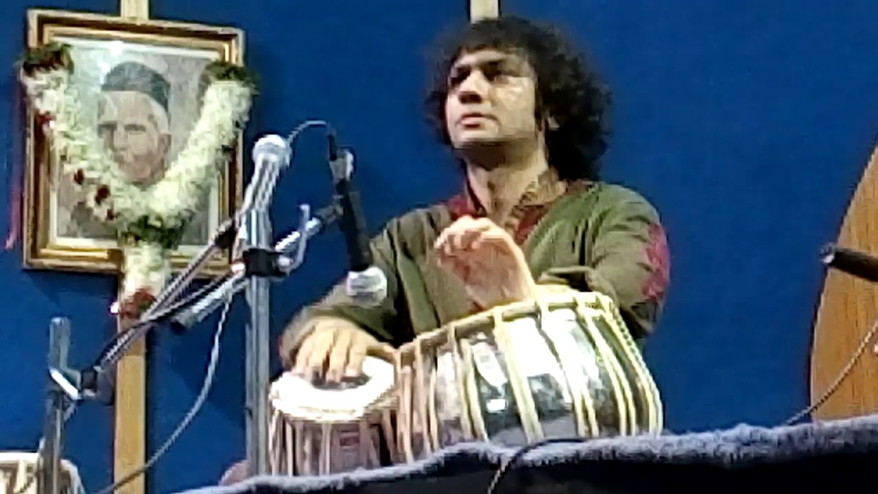 (DHA TRAKA DHIKITA KAYDA) PT OJAS ADHIYA AMAZING TABLA 4