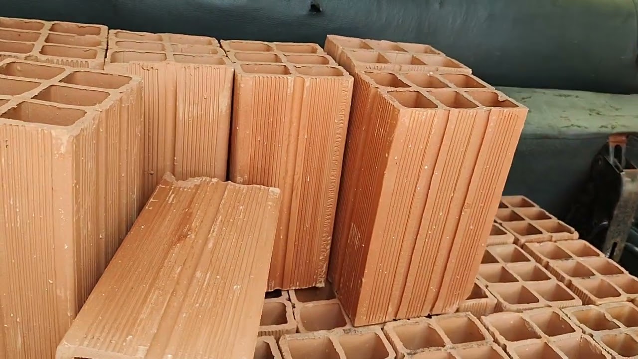 Bom dia meu povo vamos logo cedo no depósito de construção 