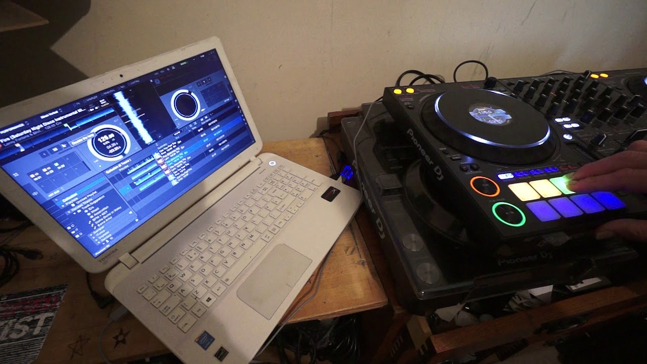 DDJ-1000  BEST WAY OF USING  THE LOOPS WITH REKORDBOX DJ SOFTWARE