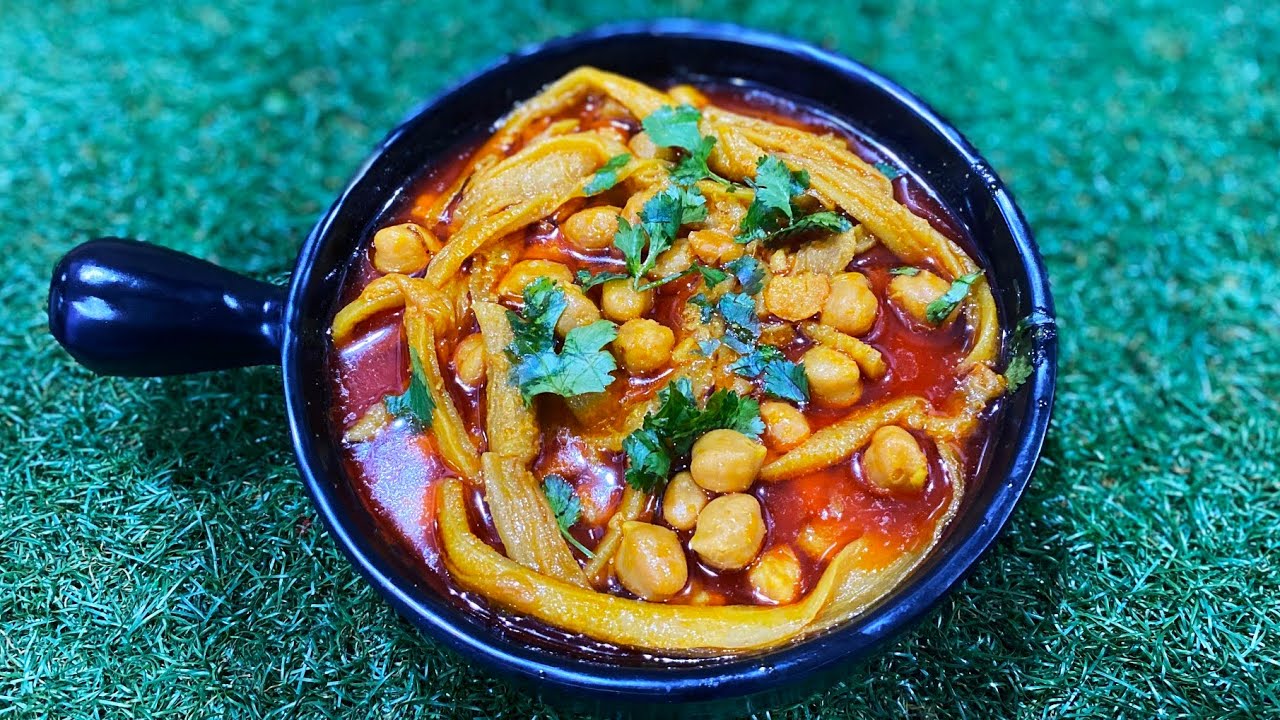 ALLE HATCHE  TE CHANE || Dried Bottle Gourd with chickpeas || sukhi lauki aur Chollay kaise pakaye