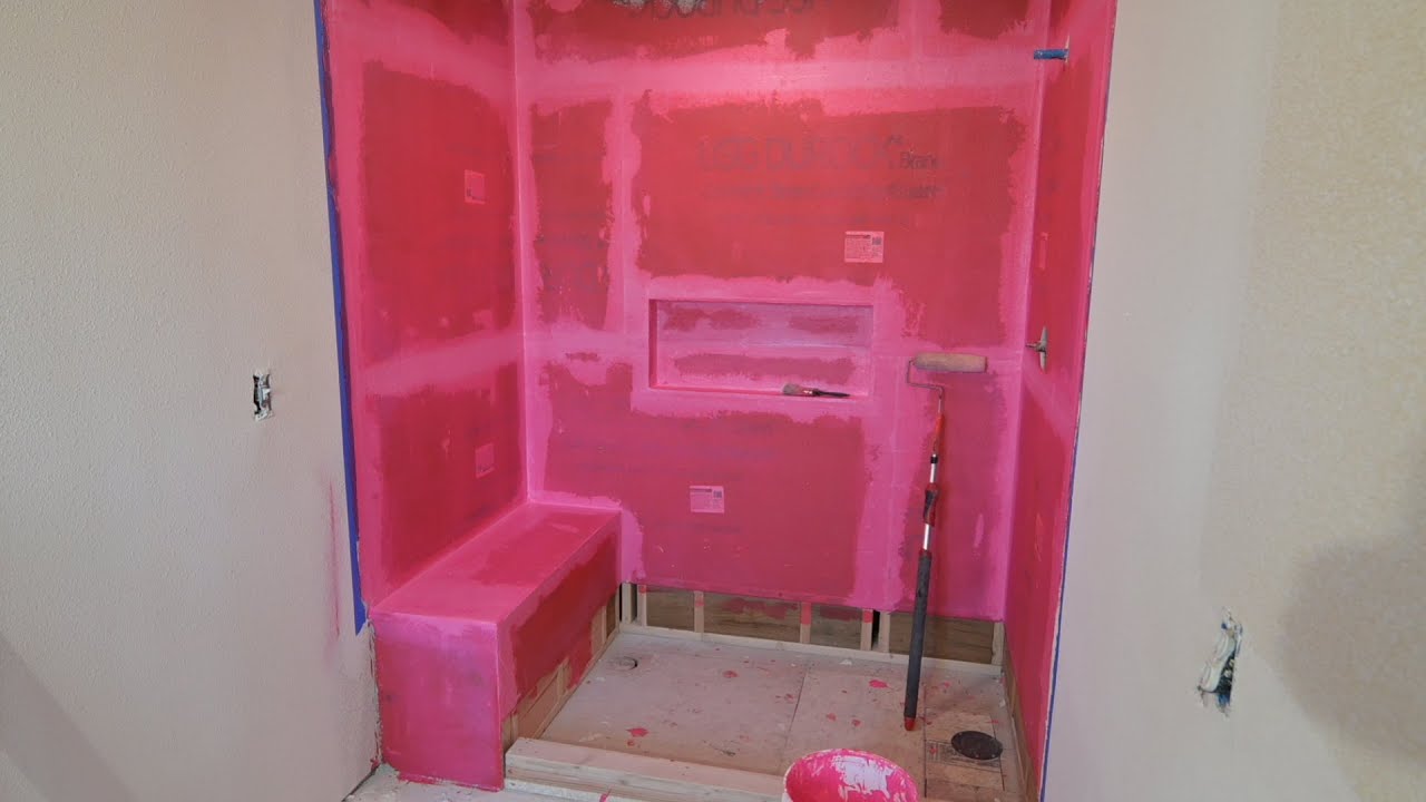 Como impermeabilizar las paredes de un baño. How to apply water proofing on shower walls.
