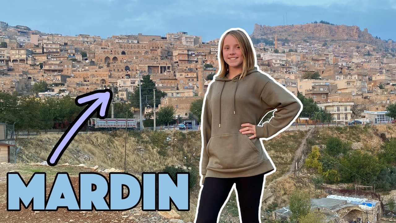 MARDIN - Hochzeitsparty und überladende Esel