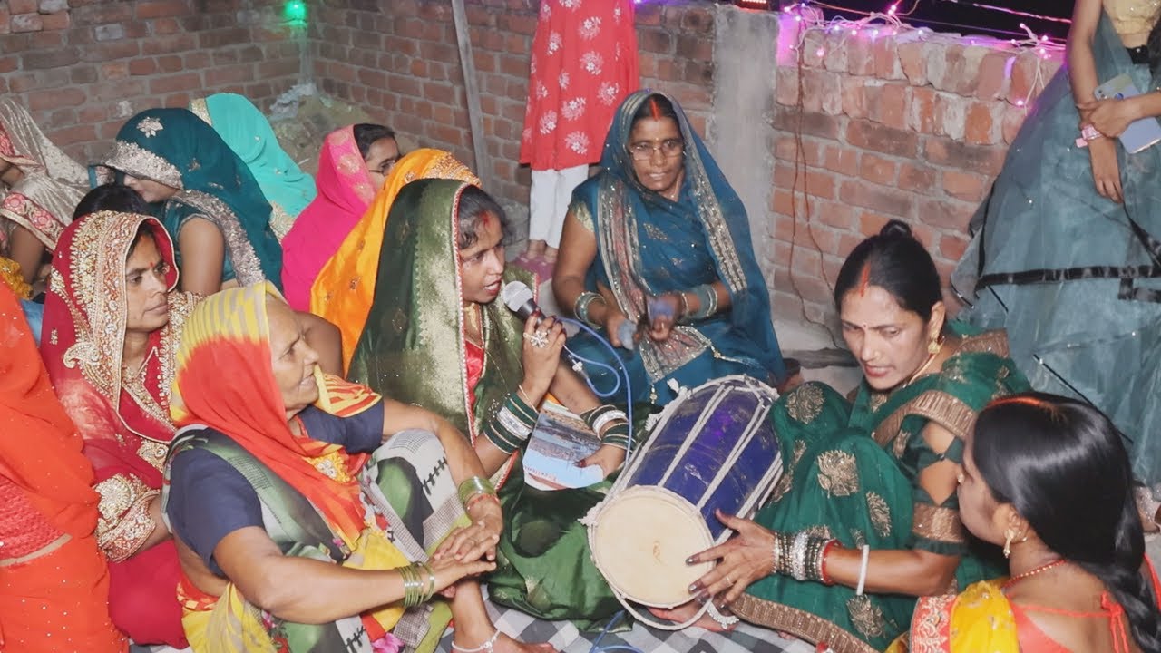 तिलक में मईया के गीत - टिकवा के भार से मईया के होला गरमी हो | #bhaktisong | Sakhi Saheli Bhojpuri