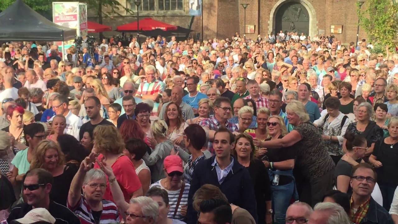de Wannebiezz - Johnnie Hoes Popperie @ Rotterdam Zingt 2016