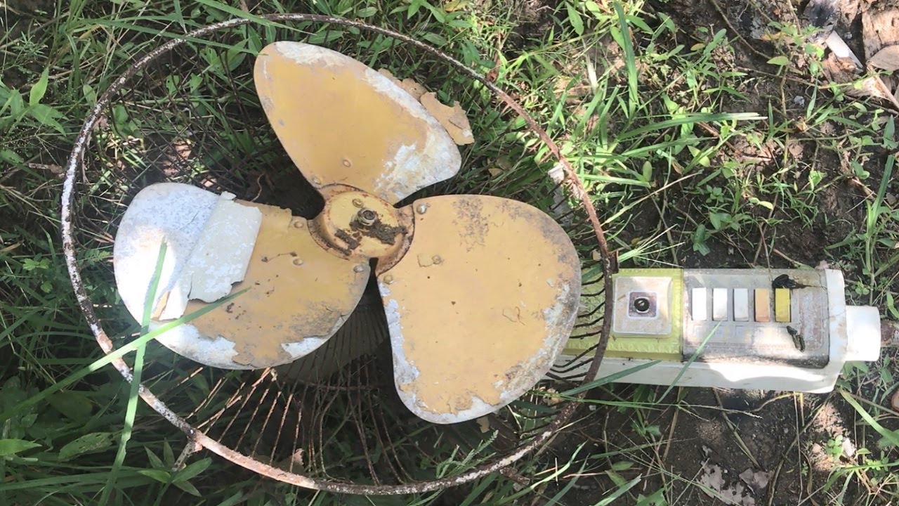 Restore Heavy Rusted Tree Fan // How To Repair The Vinawind Fan Motor - Great Restoration