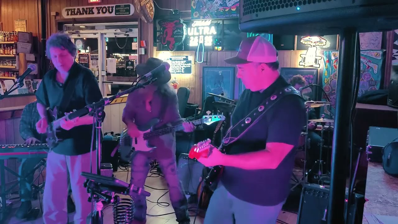 Magnificent Mancini Brothers - SIX STRINGS DOWN