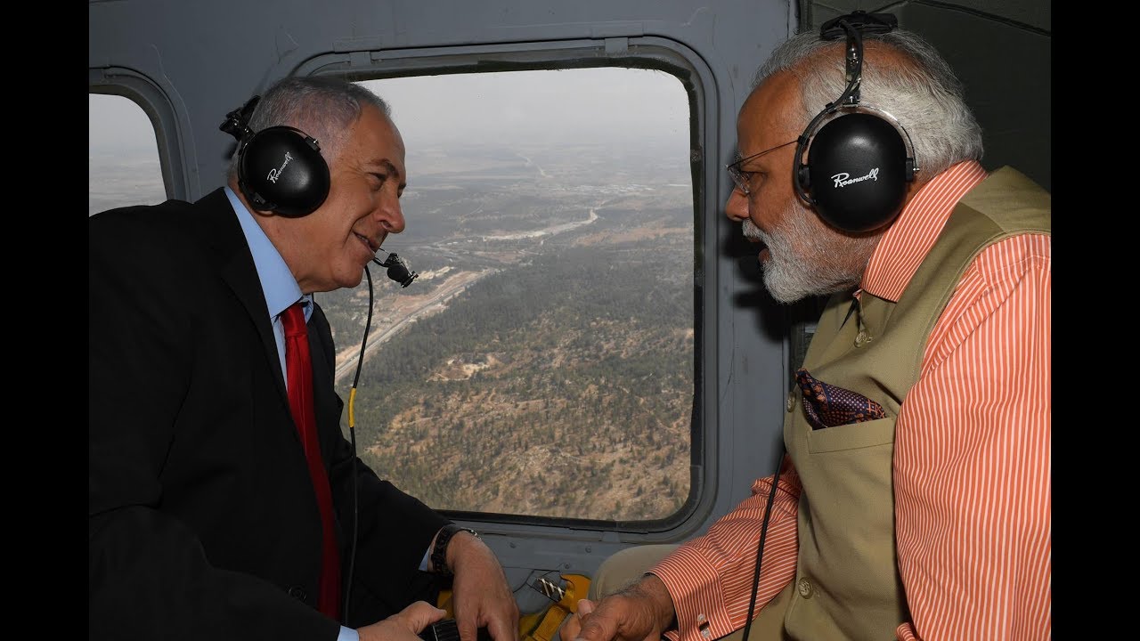 Narendra Modi flew by helicopter from Jerusalem to Haifa | 06/07/2017