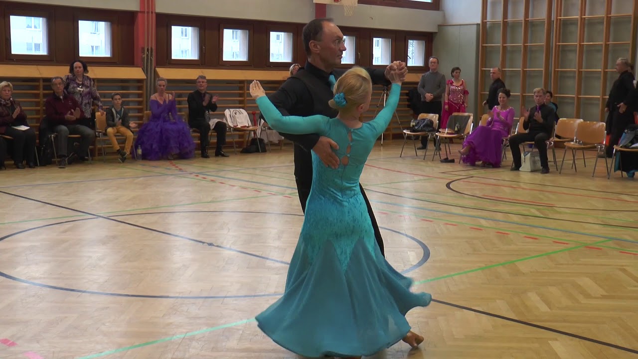 2018-11-10 BW Tanzkristall Senioren III Standard D