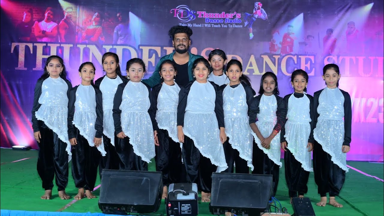 Jag changa theme dance    (A special thanks to St. John’s medical college students