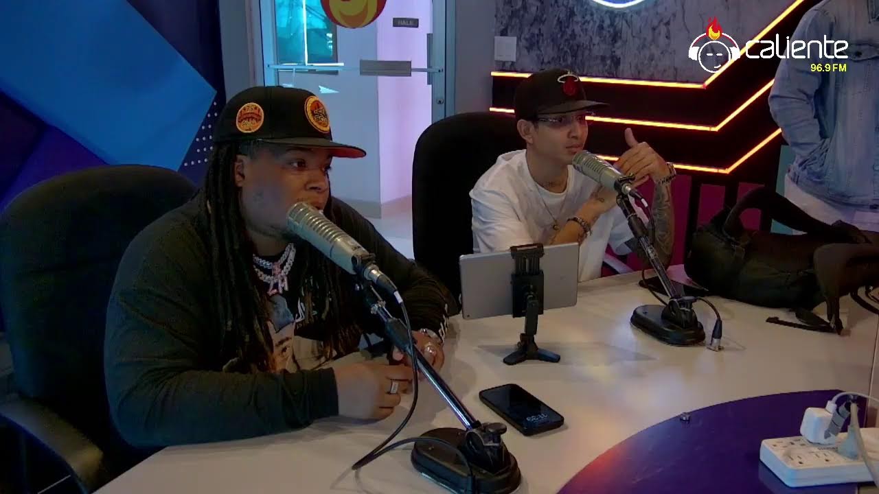LH Y JOHNNY JEY B  EN EL TOP MORNING