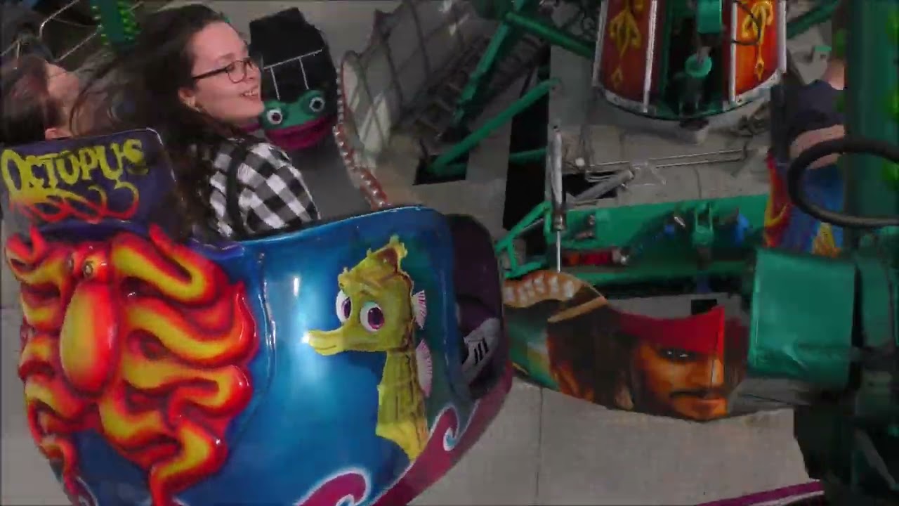 Pouť na Severní Terase 2023 ATRAKCE CHOBOTNICE ZA JÍZDY / ATTRACTION OCTOPUS ON-RIDE