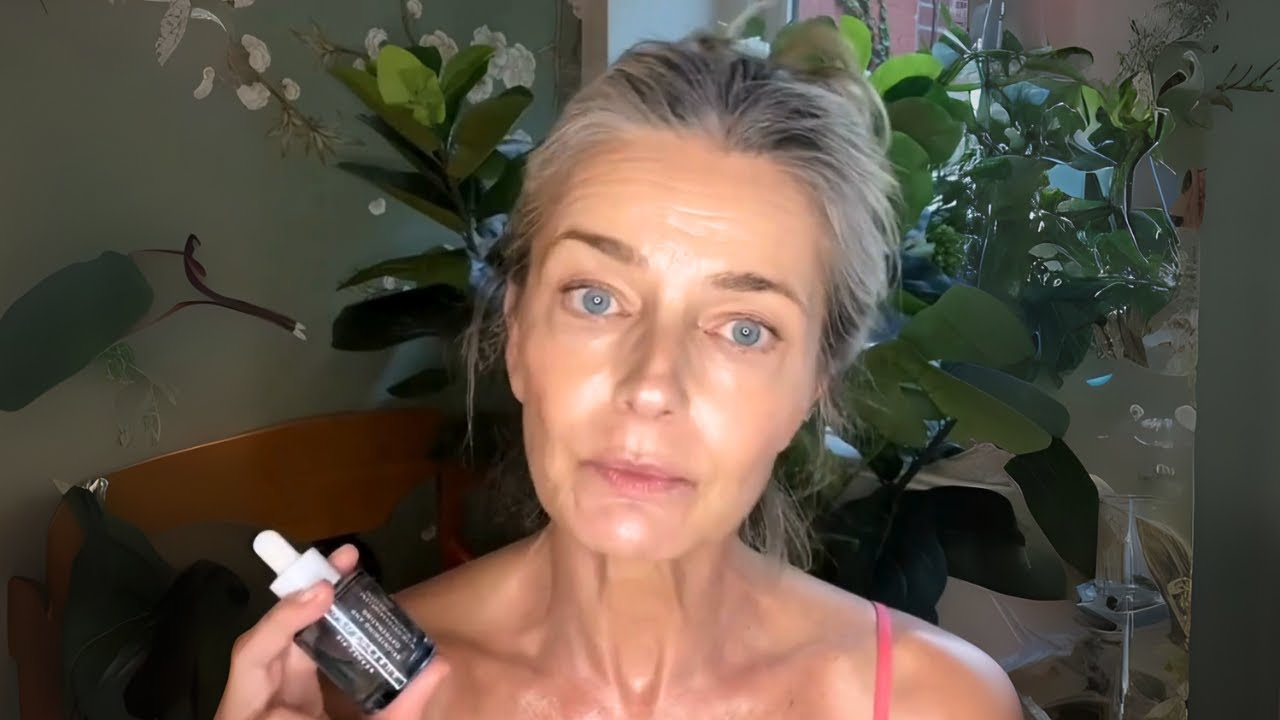 Paulina Porizkova’s Proven Makeup Tips for Looking Amazing at Any Age