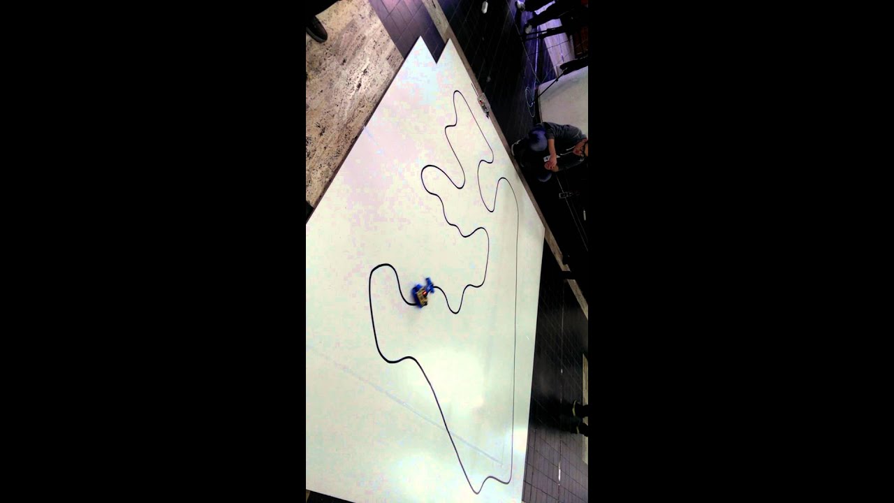 Bluey - Line Follower - Robochallenge 2015 - Bucharest