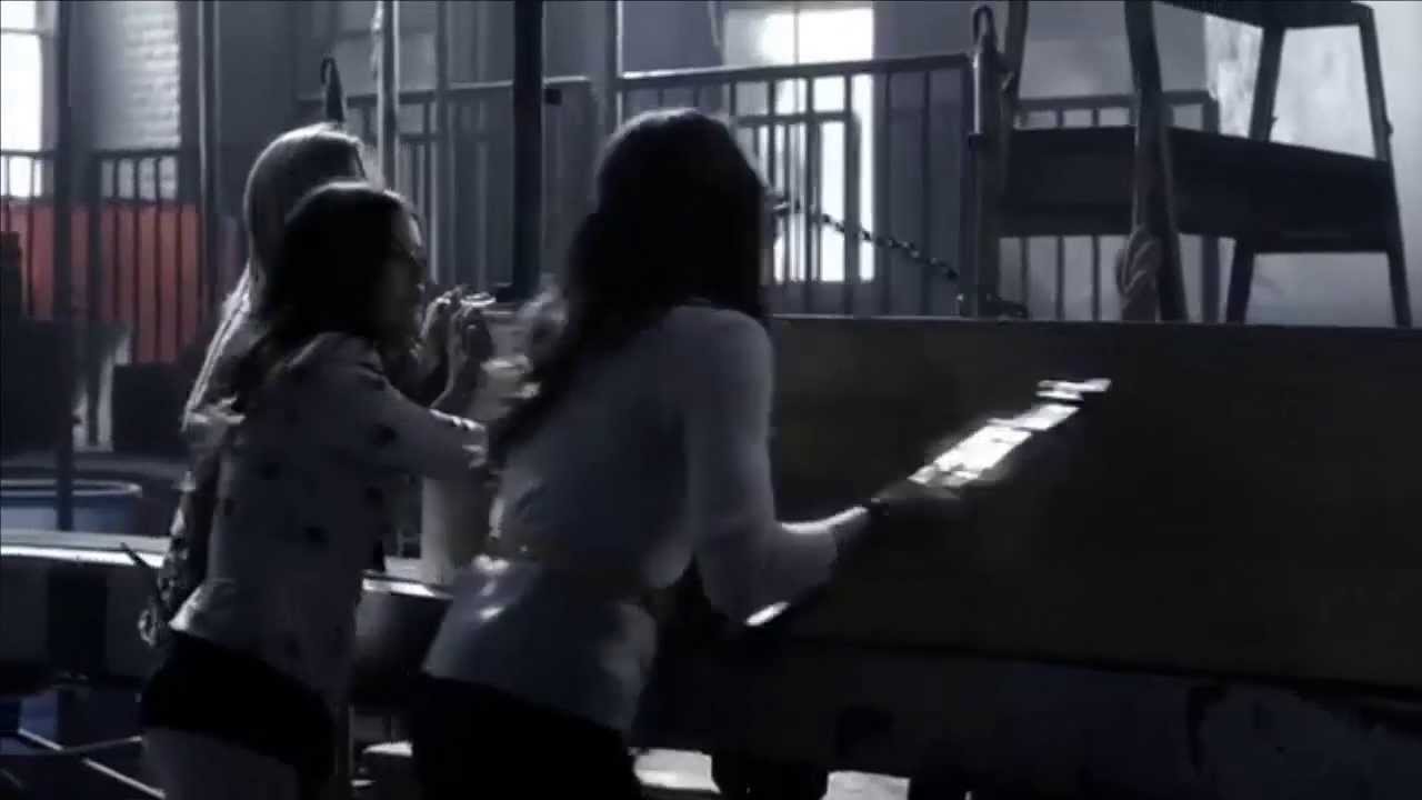 Pretty Little Liars -Emily is Almost Killed - 