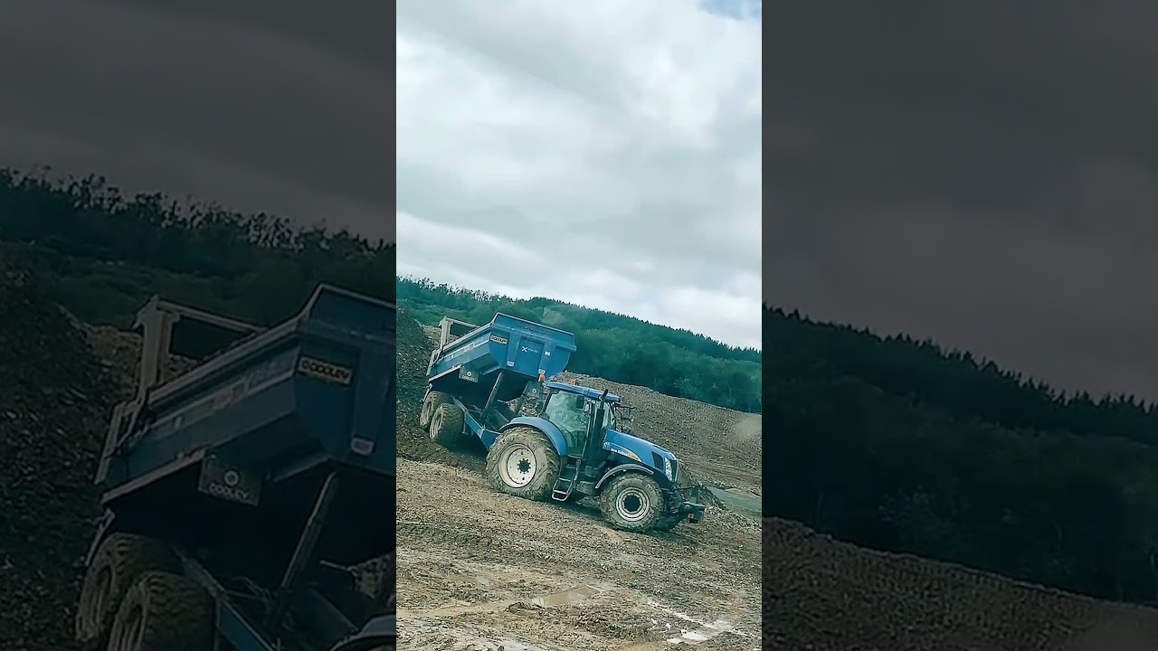 Powerful machines: tractors & diggers