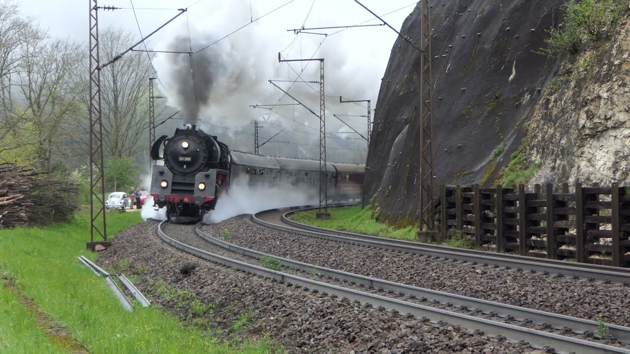 Dampflok Baureihe 01 mit Sonderzug, Bergfahrt @ Geislinger Steige