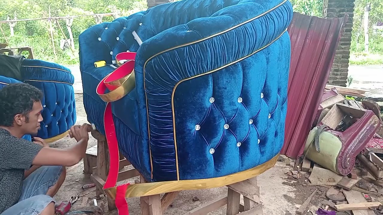 Pasang LES GOLD emas dan kaki emas sofa turki