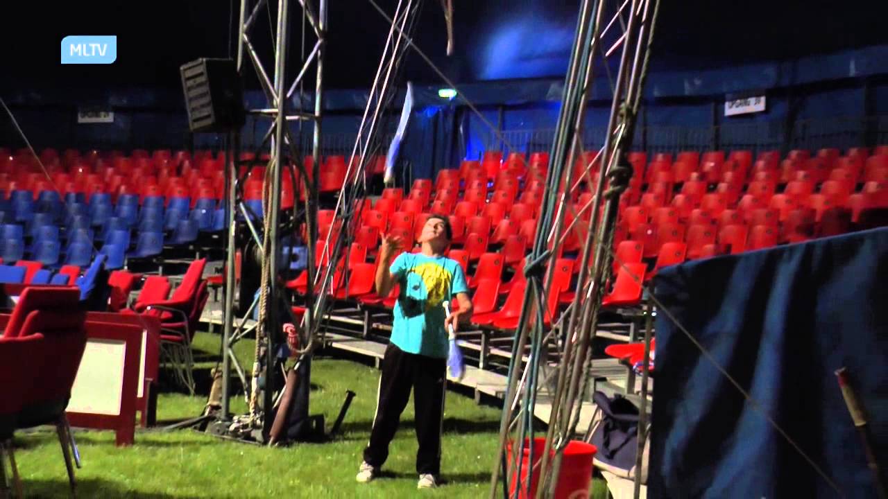 Cirkus Benneweis i byen