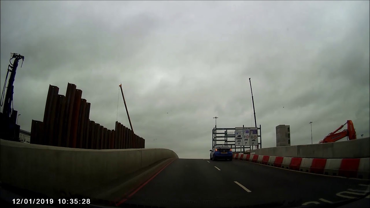 Dash Cam Confusion at Luton Airport New Parking