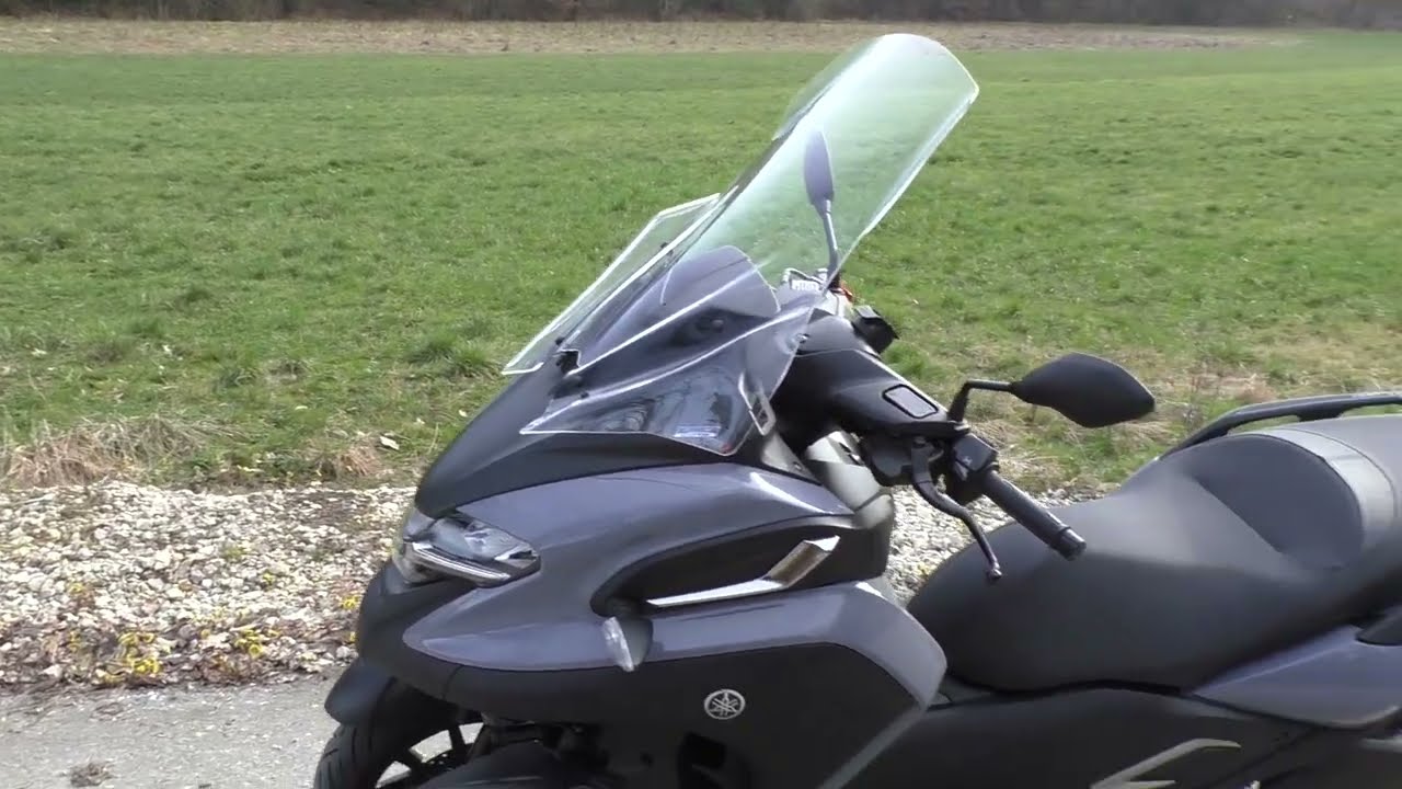 Yamaha Tricity 300/Ich hab mir ein neues Windschild gekauft :-)