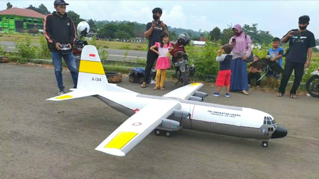 4 motor RC Plane C-130 Hercules Pesawat Herkules TNI AU Remot Kontrol - Hercules Homemade BOYOLALI