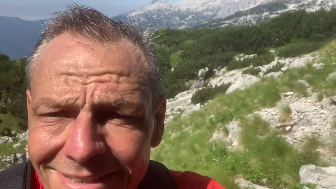 Slowenien Bovec - Wanderung Richtung Rombon - Geschützstellungen aus dem 1. Weltkrieg