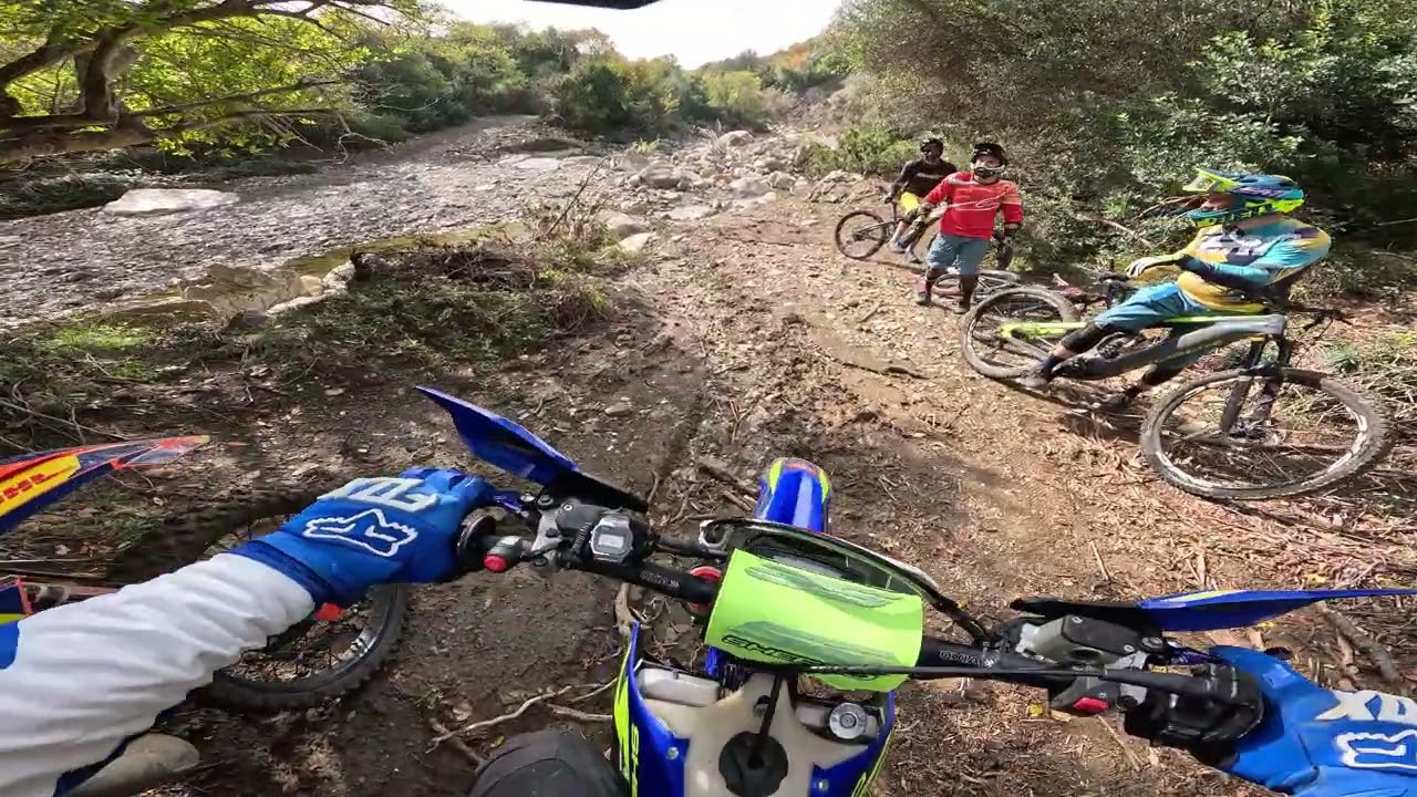 enduro leggero e scorrevole, con poco fango, 