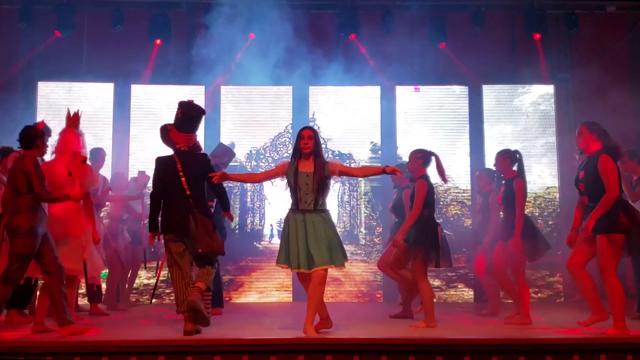 Monse 2019 - El Pais de las Maravillas