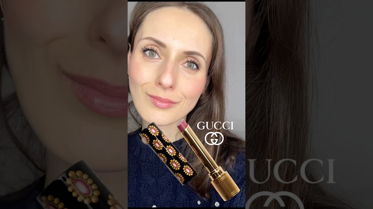 Moisturising Lipstick by ​⁠