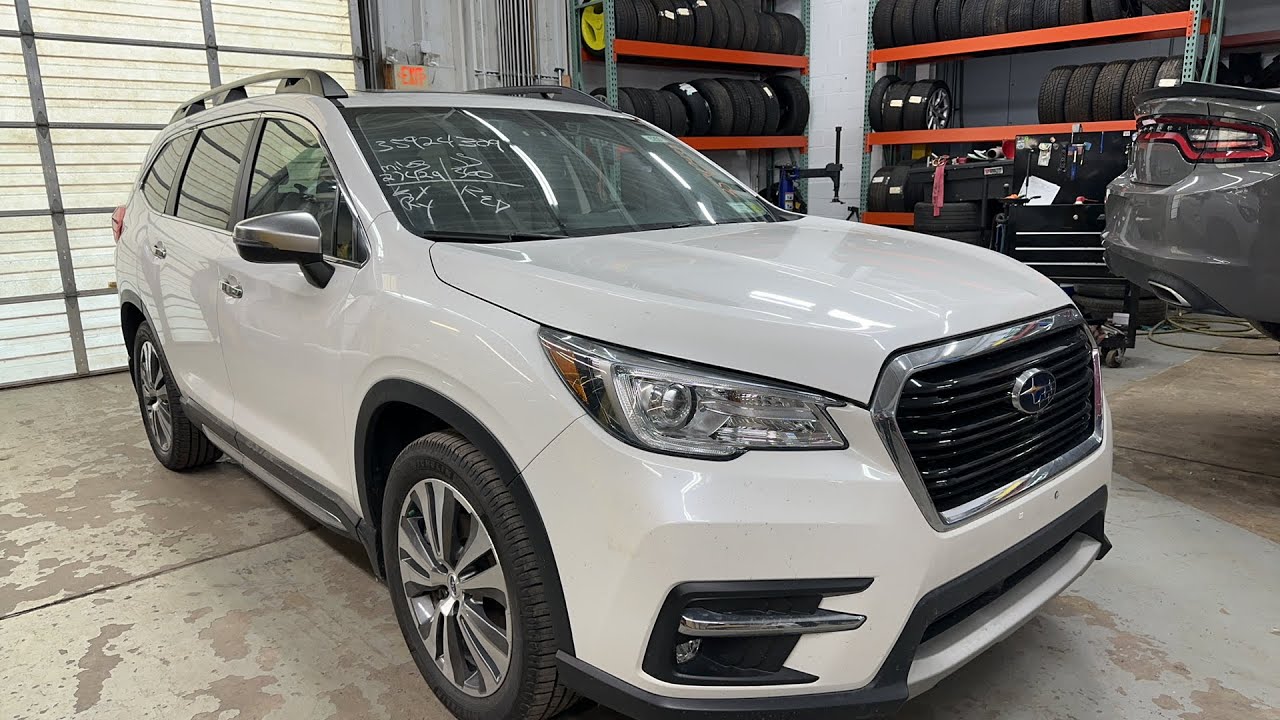 2019 SUBARU ASCENT - $18.275 , авто из США с повреждениями.