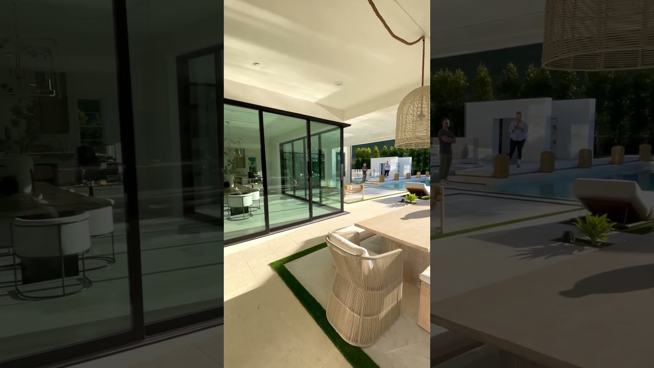 Unbelievable luxury outdoor kitchen transformation! 👀 #luxuryhome #outdoorkitchen #backyard #luxury