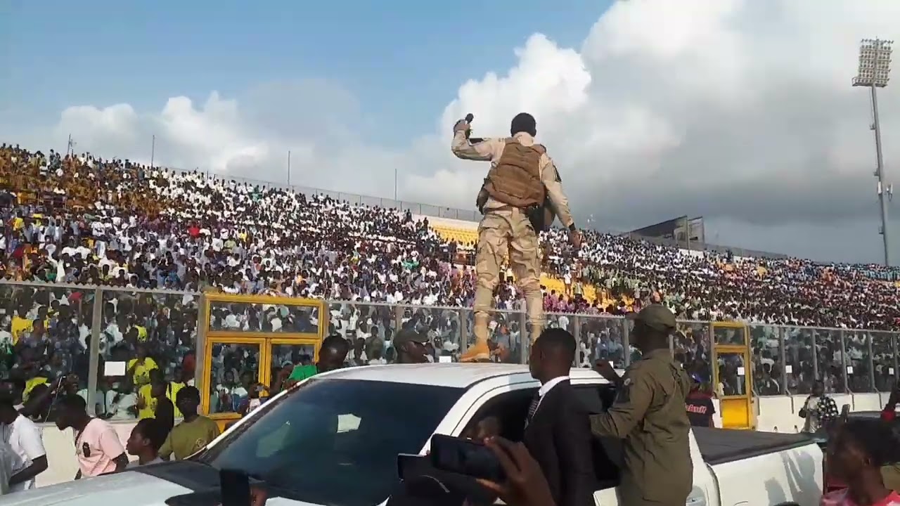 Lil Win Shocks Fans in Kumasi with New 
