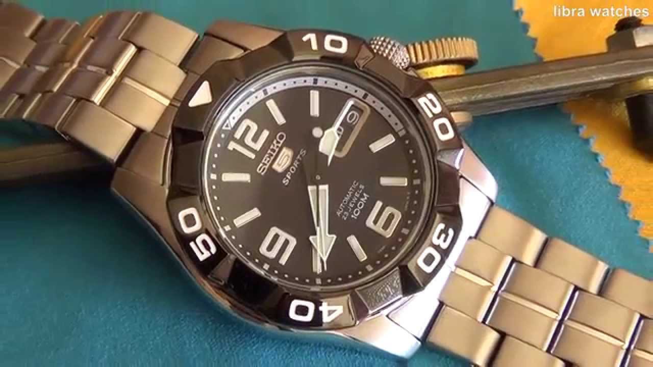 SEIKO 5 SPORTS AUTOMATIC 23 JEWELS 100 M CAL. 7S36B